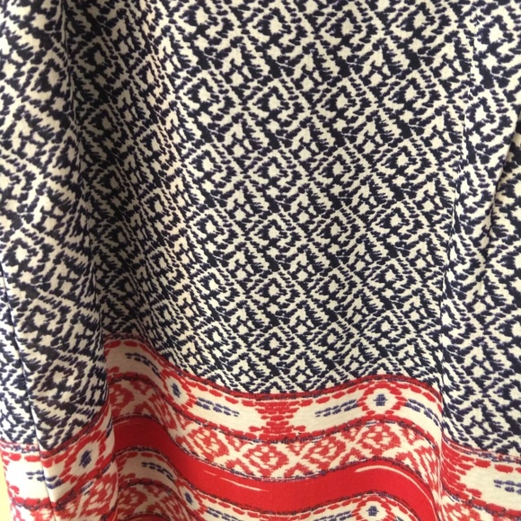 Olive & Oak Blue and Red Patterned Tank Top - Picture 5 of 6